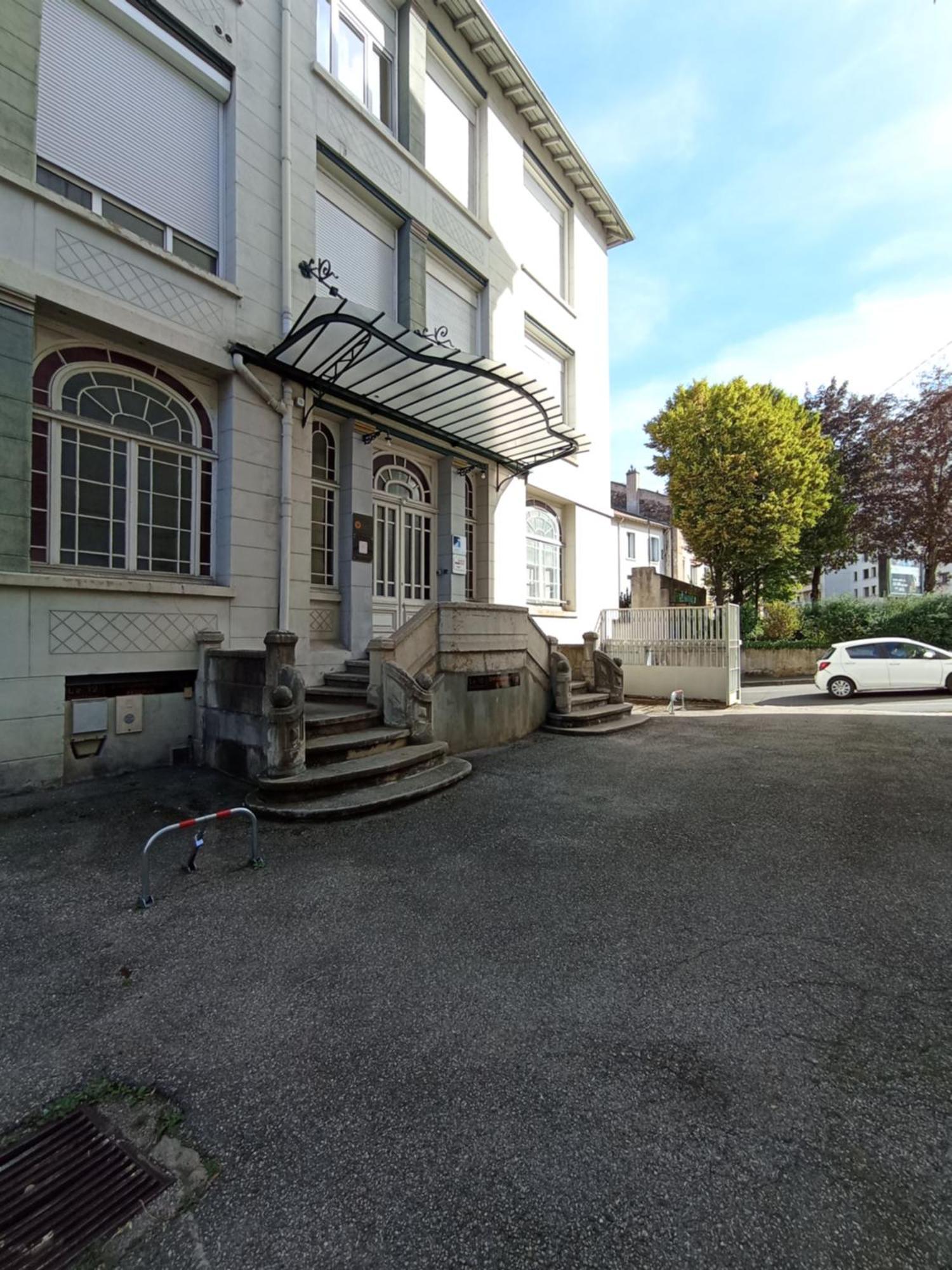 Le 12 Wifi Cosy Parking Gratuit Apartamento Saint-Etienne  Exterior foto